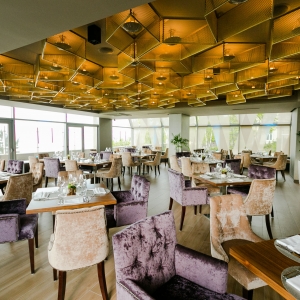 VIEW Restaurant – Seafood & Grill
