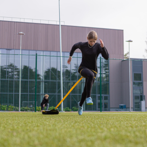 Stadioni un sporta laukumi