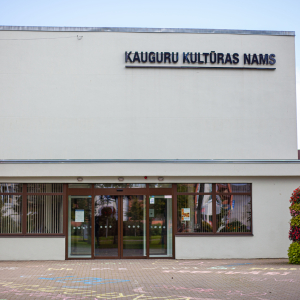 Kauguru kultūras nams