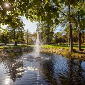 Melužų parkas ir estrada