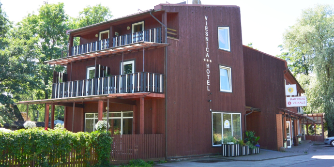 Alba Hotel