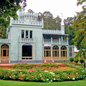 Kristaps Morberg’s Botanical Garden and Summer Cottage