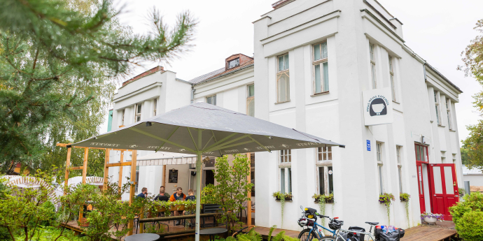Anna's House cafe