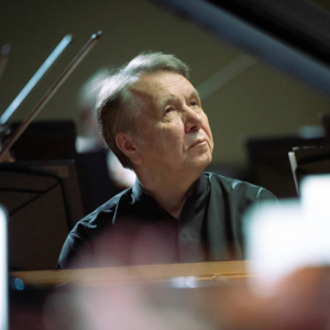 Mihails Pletņovs | Dzintaru koncertzāle