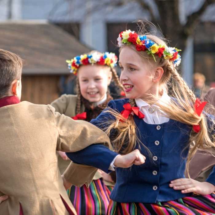 Latvian folklore show